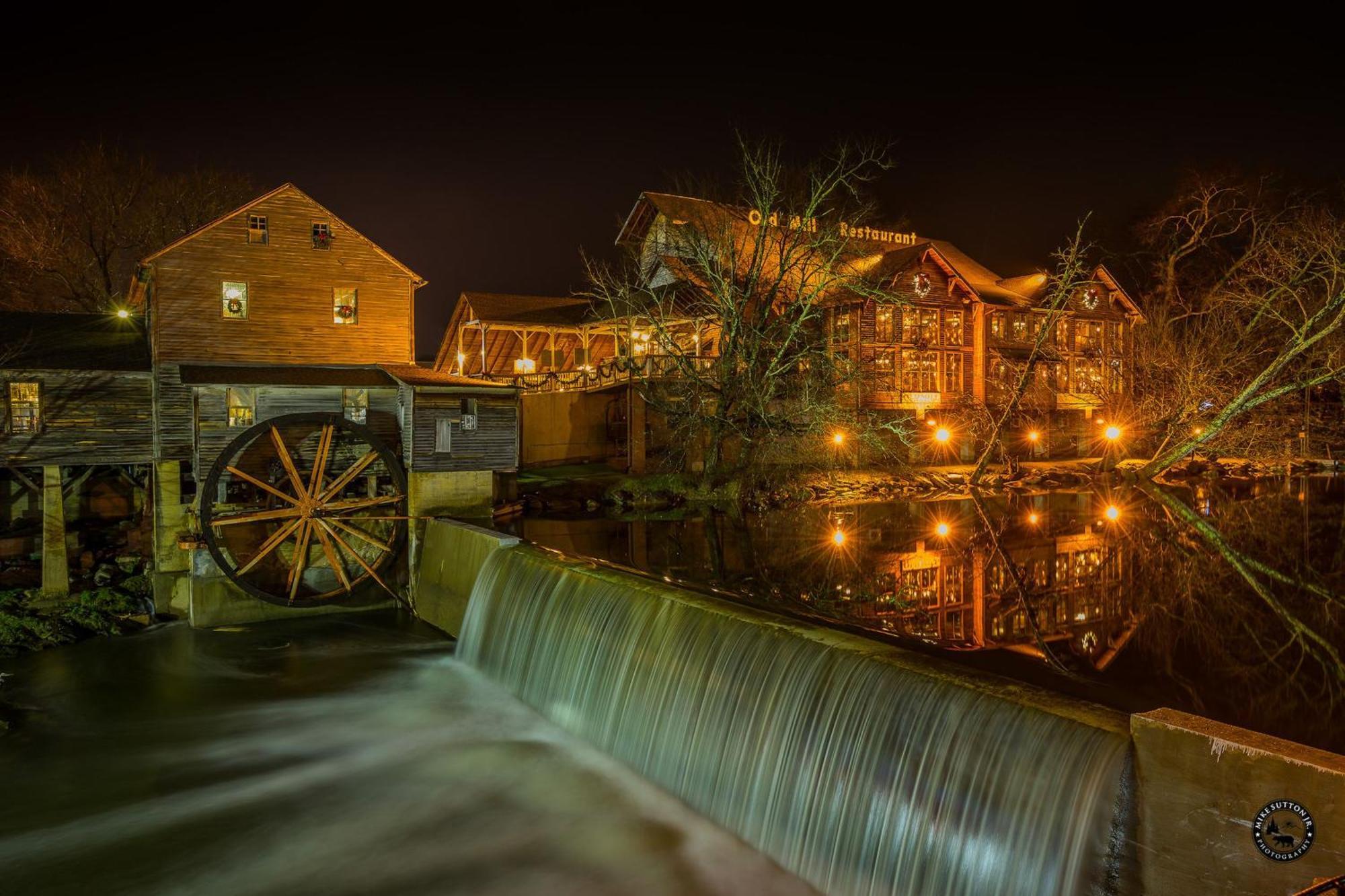 Peaceful In The Pines By Distinctive Getaways Βίλα Pigeon Forge Εξωτερικό φωτογραφία